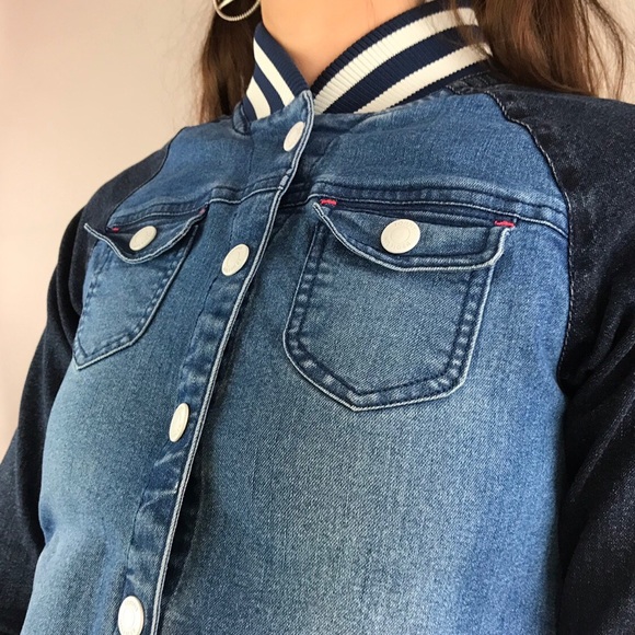 Tommy Hilfiger denim jacket - Picture 3 of 4
